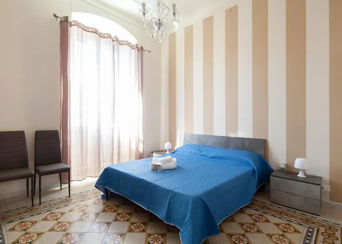 Rent Πανσιόν *
